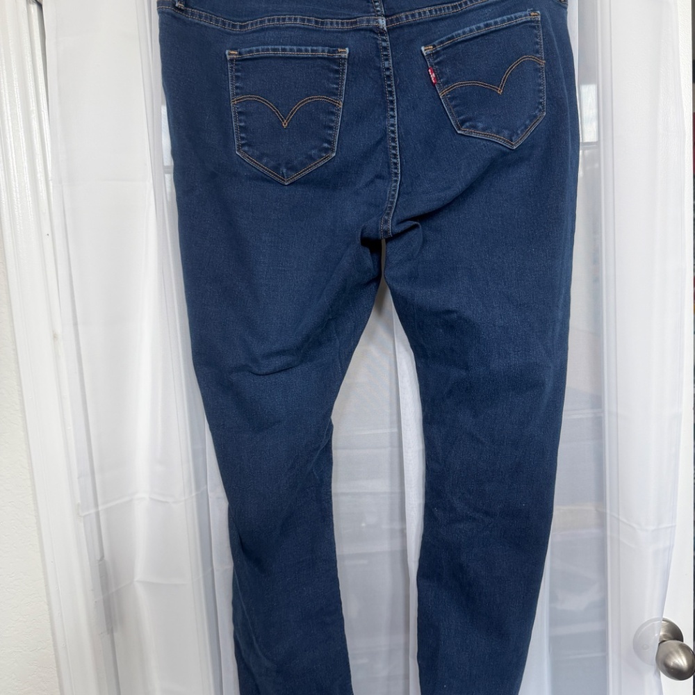 Levis 311 Shaping Skinny Womens Jeans - Picture 2 of 5